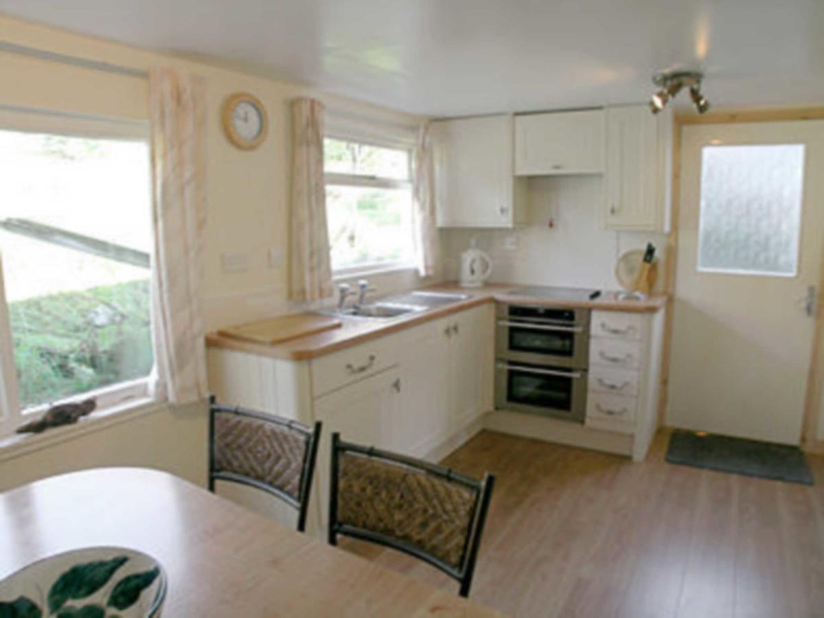 Brightwater Cottage Arnisdale Экстерьер фото